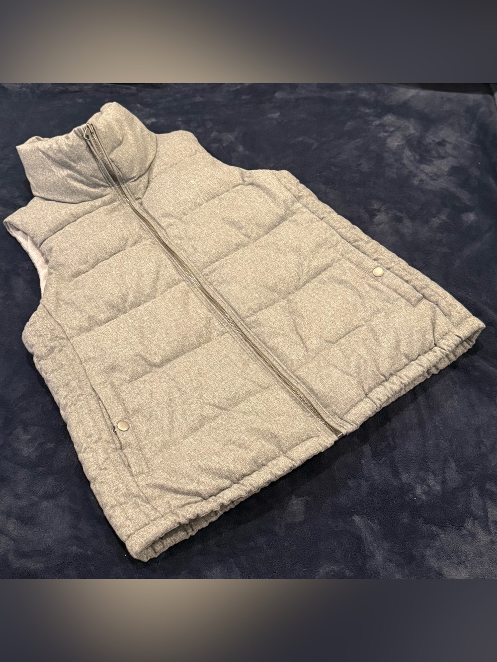 Old Navy Gray Quilted Puffer Vest